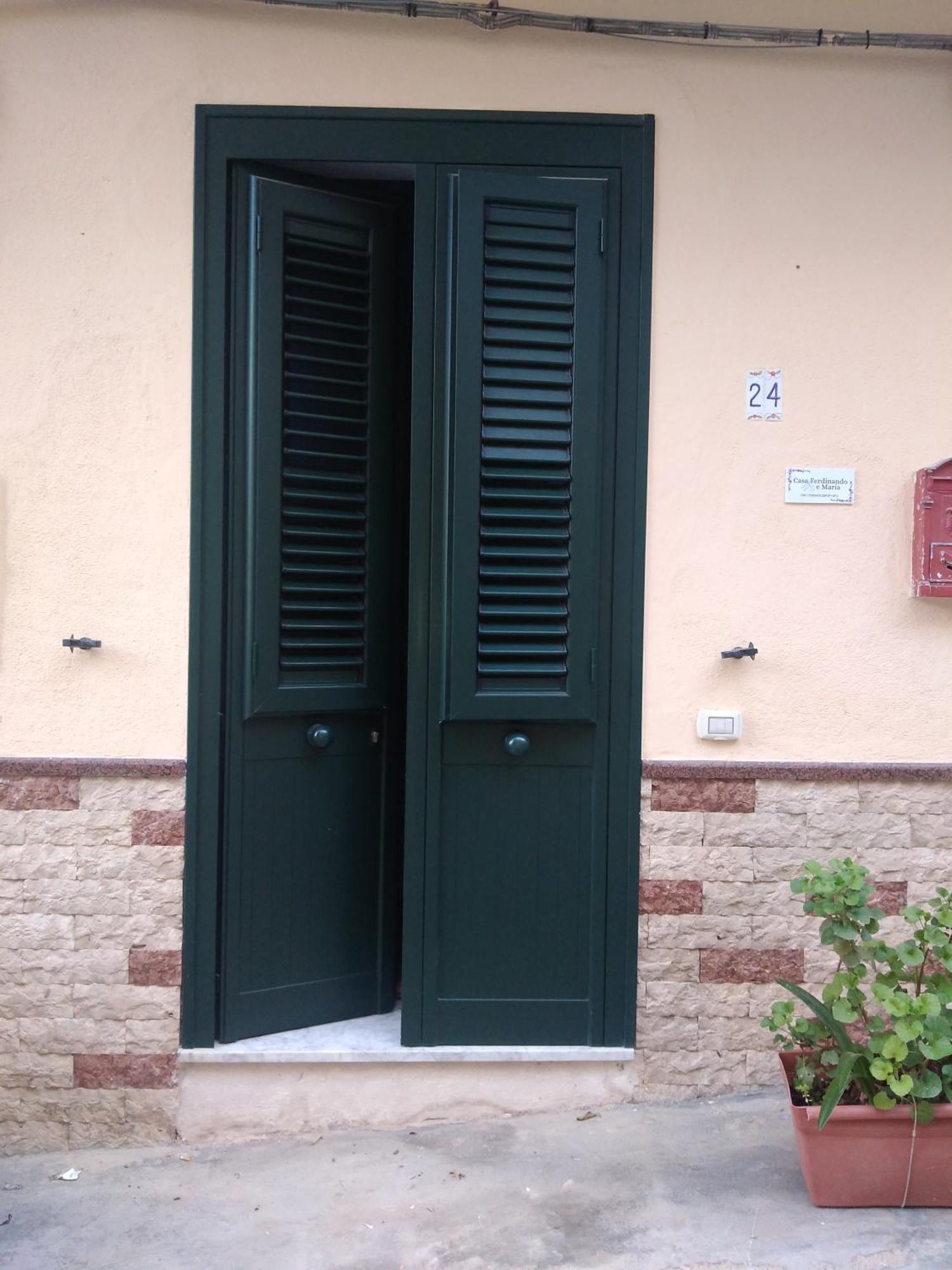 Na' Za Ciccina Apartment Палермо Екстериор снимка